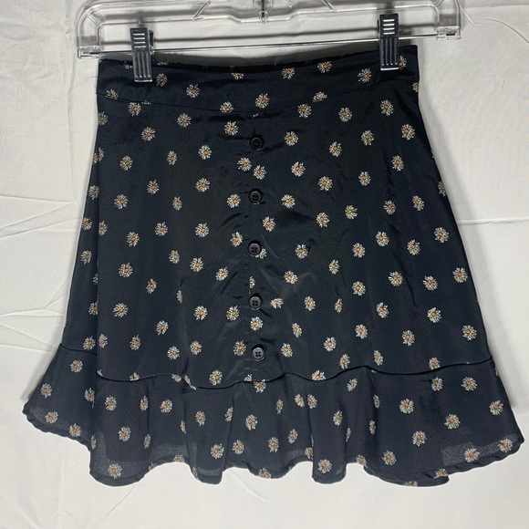 BOG collection from UO mini skirt - Picture 1 of 4